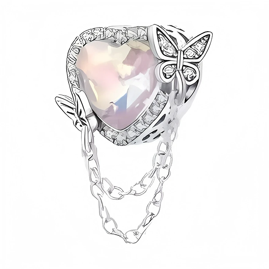 Ce charm de bracelet en métal argenté met en valeur un grand cœur facetté façon cristal opalescent, aux reflets doux de rose, de blanc et de bleu, serti dans une monture texturée style pierre craquelée. Deux papillons ajourés se posent de part et d’autre du cœur et sont reliés par de fines petites chaînes mobiles, créant un effet de drapé aérien qui renforce l’allure romantique et sophistiquée de la pièce.

Caractéristiques :

-Matière : Métal argenté, grand cristal synthétique opalescent, micro-détails tex