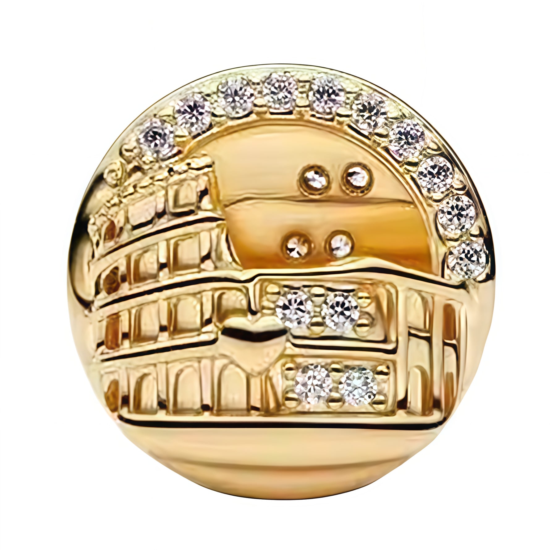 Apporte une touche historique et élégante à ton bracelet avec ce charm Colisée de Rome en doré. Inspiré de l’emblématique monument romain, ce bijou reprend les arches et la silhouette du Colisée avec une finition dorée lumineuse et des détails soignés, pour un rendu raffiné et plein de caractère. Un charm original et intemporel, parfait pour les amoureux de Rome, de voyage et des bijoux symboliques.

Caractéristiques :

- Matière : Argent 925 doré.
- Design : Colisée de Rome en version charm avec finitions 
