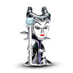 Ajoutez une touche de magie et de mystère à votre collection avec le charm Maléfique. Inspiré par la célèbre sorcière de Disney, ce charm en argent sterling S925 capture l'essence du personnage emblématique connu pour son élégance et sa puissance. Détails finement travaillés et design saisissant font de ce charm un ajout spectaculaire à tout bracelet ou collier. Parfait pour les fans de Disney et les amateurs de personnages intrigants.