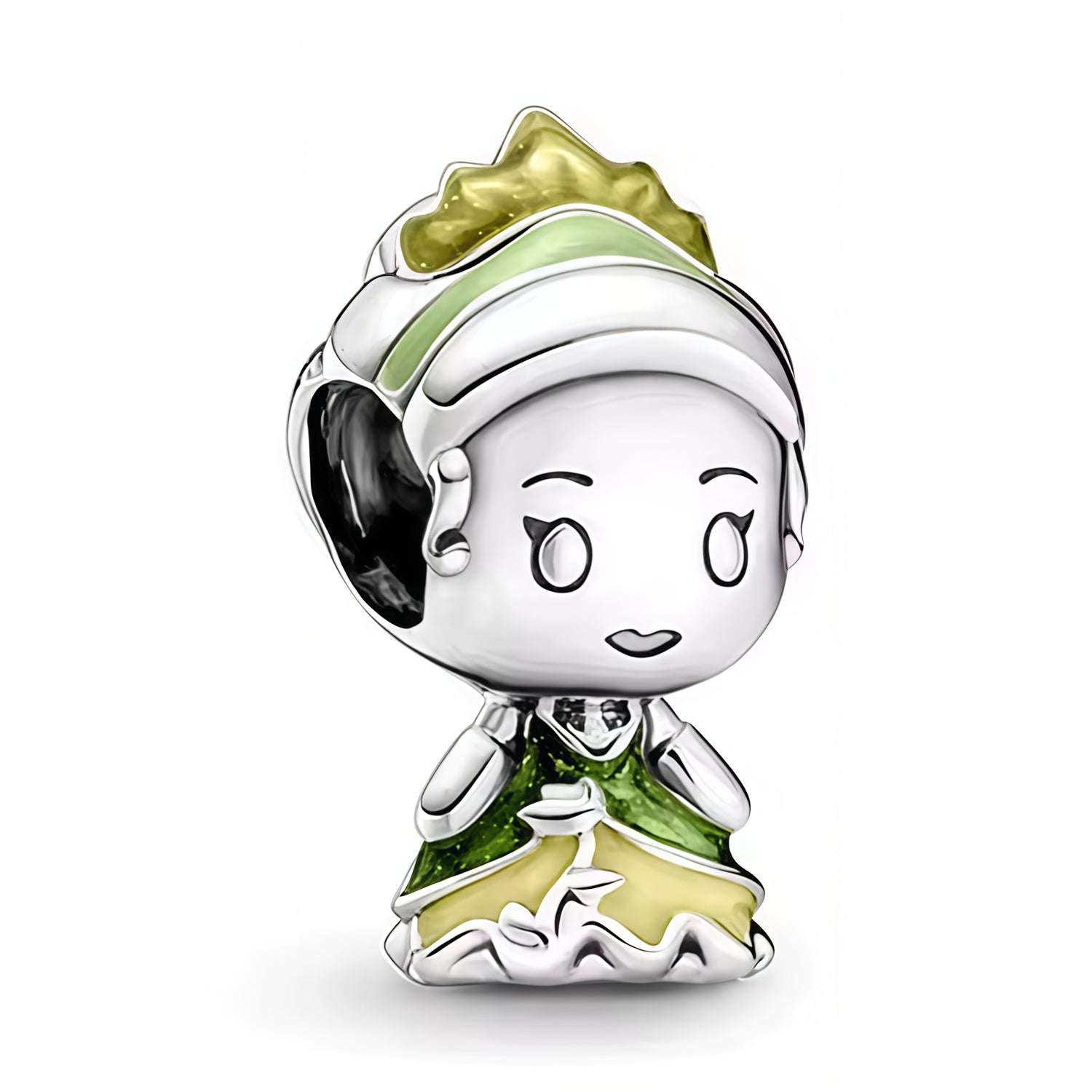 Apporte une touche élégante et lumineuse à ton bracelet avec ce charm Tiana. Inspiré de l’univers Disney, ce bijou en argent 925 met en valeur la princesse Tiana avec des détails raffinés en métal doré et un design délicat inspiré du nénuphar, symbole d’espoir et de rêve. Un charm original et plein de grâce, parfait pour les fans de La Princesse et la Grenouille.

Caractéristiques :

- Matière : Argent 925 avec détails en métal doré.
- Design : Tiana avec inspiration nénuphar et finitions soignées.
- Dimens