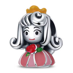 Apportez une touche de conte de fées à votre collection avec ce charm en argent 925 représentant Aurore dans sa robe de princesse élégante. Inspiré du classique La Belle au Bois Dormant, ce bijou capture la douceur et l’élégance intemporelle de la princesse endormie.

✨ Caractéristiques :

Matière : Argent 925 finition brillante et résistante
Design : Aurore en robe majestueuse, avec des détails fins rappelant son allure royale
Coloris : Argent poli avec possibilité d’émail rose ou bleu pour sublimer la rob