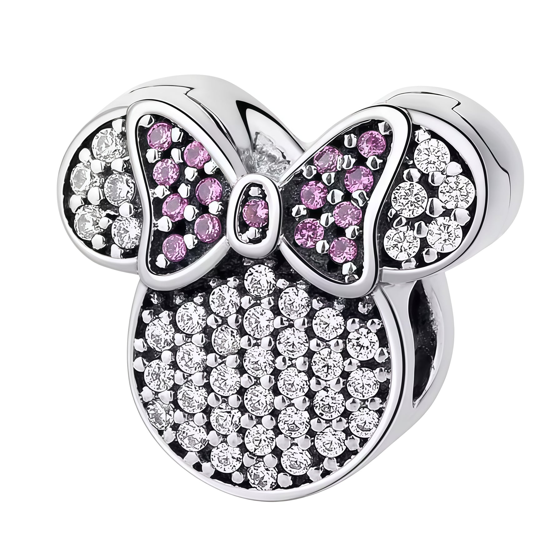 Apporte une touche élégante et brillante à ton bracelet avec ce charm clip Minnie strass. Inspiré de l’univers Disney, ce bijou en argent 925 met en valeur Minnie dans un design clip raffiné, sublimé par de délicats strass scintillants. Un charm pratique et lumineux, parfait pour les fans de Minnie et des pièces discrètes mais pleines de charme.

Caractéristiques :

- Matière : Argent 925 avec strass.
- Design : Clips Minnie avec finitions soignées.
- Dimensions : Taille délicate et confortable à porter.
- 
