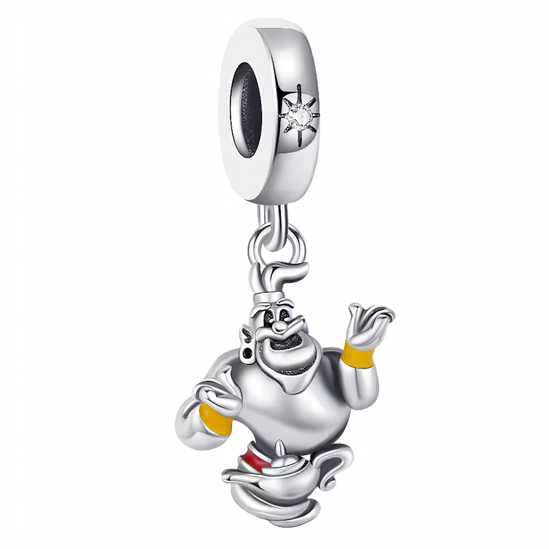 Ce charm oriental malicieux dépeint un génie dodu, bras écartés en geste généreux, tenant une petite lampe à huile rougeoyante sous ses pieds orange. Le sourire espiègle et barbe bouclée capturent l'énergie bienveillante du pendentif suspendu. Symbole de vœux exaucés et malice surnaturelle, il frotte les bracelets pour une explosion de souhaits enchantés.

Caractéristiques

Matière : Argent 925 avec émail bleu et cristal étoile.
Design : Génie 3D bleu turban lampe, bras ouverts pieds orange, suspension supé