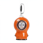 Ce pendentif capture l’iconique silhouette&nbsp;de Kenny avec&nbsp;sa capuche orange&nbsp;lustrée, ses&nbsp;yeux ronds et&nbsp;son expression&nbsp;discrète, fidèle&nbsp;à l’esprit irrévérencieux de&nbsp;la série. Les&nbsp;finitions argentées apportent&nbsp;un bel effet&nbsp;miroir autour&nbsp;du visage, tandis&nbsp;que la base noire&nbsp;et les volumes&nbsp;doux renforcent&nbsp;le look cartoon. Parfait pour&nbsp;un thème séries&nbsp;cultes ou pop&nbsp;culture, il ajoute&nbsp;une note fun&nbsp;et reconnaissa