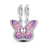 Ajoutez une touche poétique et symbolique à votre bracelet avec le charm Papillon à Partager, finement façonné en argent 925. Conçu pour être partagé entre deux personnes, ce bijou unique se divise en deux ailes de papillon, symbolisant la connexion, la liberté et l’amour partagé.

Offrez-en une moitié à une personne chère pour exprimer un lien spécial ou conservez les deux parties pour célébrer votre propre force et liberté. Compatible avec les bracelets Pandora et similaires, ce charm est un cadeau idéal 