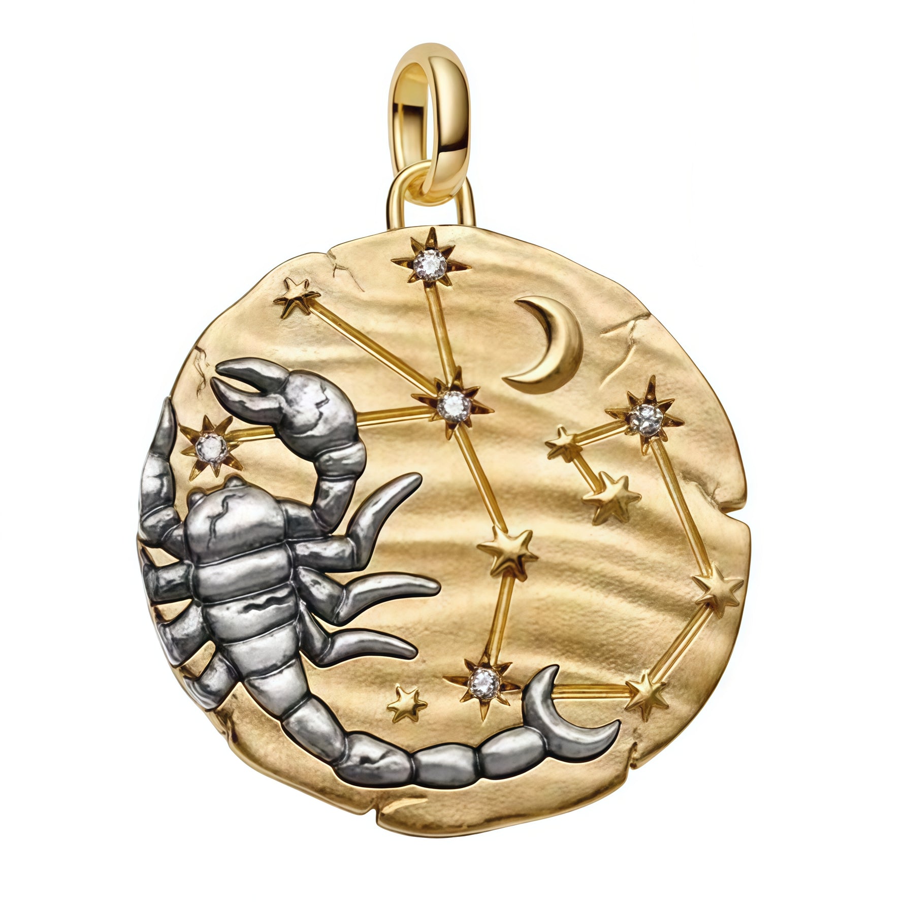 Charm pendentif intense inspiré du Scorpion, avec un design mystérieux et captivant.
Sa finition bicolore lui confère un style élégant et mystique, parfait pour exprimer votre personnalité.


Caractéristiques :

- Matière : Argent 925 (finition bicolore dorée).
- Design : Constellation du Scorpion.
- Style : Astrologique, profond et mystérieux.
- Symbolique : Passion, transformation, puissance.
- Compatibilité : Charm pendentif compatible avec bracelets et colliers.