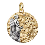 Charm pendentif élégant inspiré de la Vierge, avec un design précis et harmonieux.
Sa finition bicolore lui confère un style élégant et mystique, parfait pour exprimer votre personnalité.


Caractéristiques :

- Matière : Argent 925 (finition bicolore dorée).
- Design : Constellation de la Vierge.
- Style : Astrologique, fin et raffiné.
- Symbolique : Organisation, pureté, analyse.
- Compatibilité : Charm pendentif compatible avec bracelets et colliers.