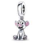 Ce charm en argent 925 présente lionceau bébé assis souriant yeux ronds expressifs, crinière naissante bouclée, museau rose tendre pattes roses douces. Symbole royauté innocence savane premiers rugissements familiaux.

Caractéristiques

Matière : Argent 925 émail rose chair réaliste.
Design : Lionceau assis crinière, bélière ronde zircone.
Compatibilité : Bracelets colliers thèmes animaux safari.