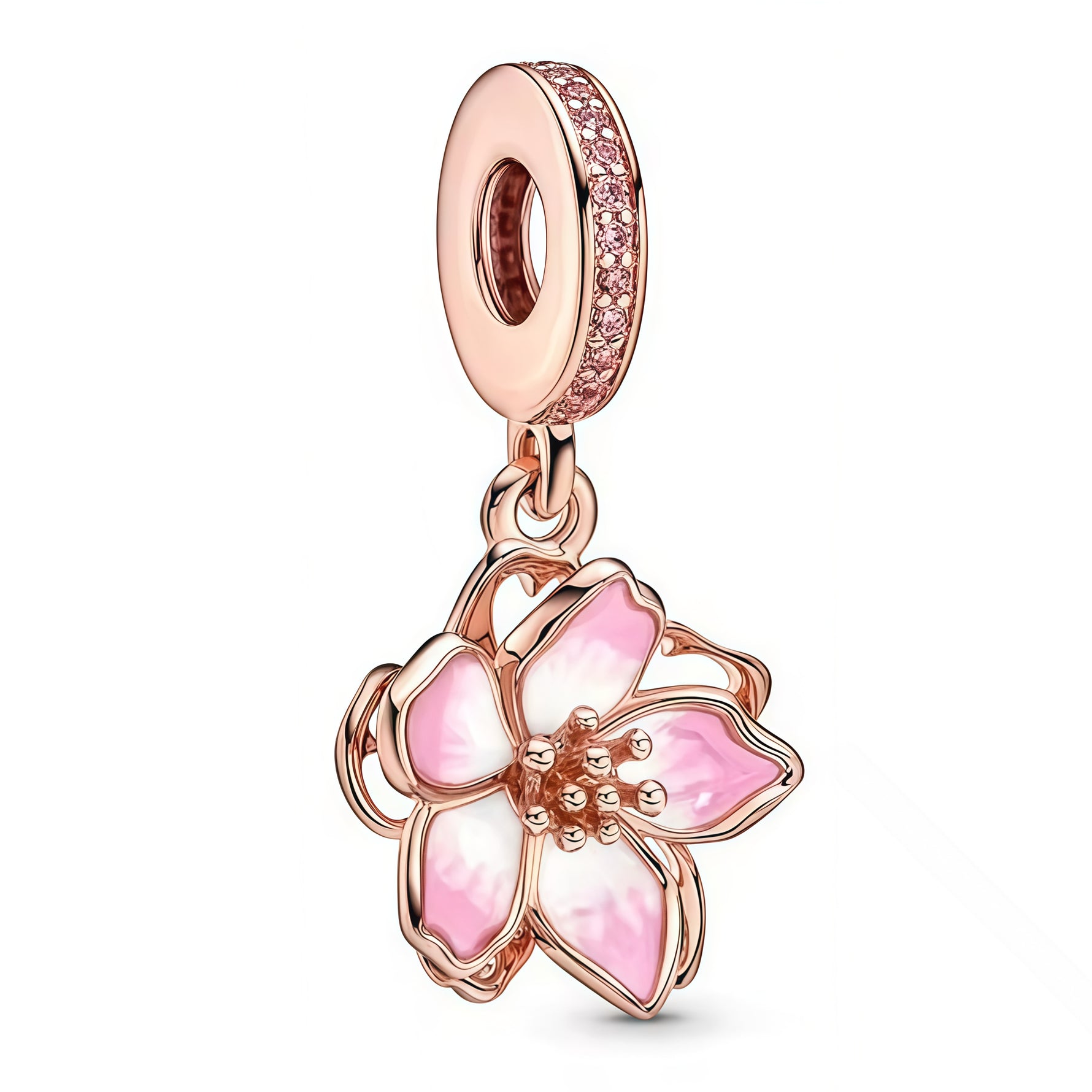 Apporte une touche délicate et lumineuse à ton bracelet avec ce charm fleur de cerisier rose et or rose. Inspiré de la beauté du printemps, ce bijou associe des pétales roses raffinés à des détails en couleur or rose pour un rendu élégant, féminin et plein de douceur. Un charm poétique et intemporel, parfait pour les amateurs de bijoux floraux.

Caractéristiques :

- Matière : Argent 925.
- Design : Fleur de cerisier en version charm, avec finitions soignées.
- Dimensions : Taille délicate et confortable à 
