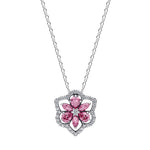 Apporte une touche de douceur et de féminité à ton style avec ce collier argenté orné d’une fleur rose sertie de strass. Son design délicat et lumineux évoque la nature, la tendresse et l’élégance, tout en ajoutant une note colorée et raffinée à ta tenue. Un bijou chic et facile à porter au quotidien, parfait pour illuminer subtilement le look.

Caractéristiques :

- Matière : Argent 925.
- Design : Fleur rose sertie de strass brillants.
- Dimensions : Taille délicate et confortable à porter.
- Style : Bijo