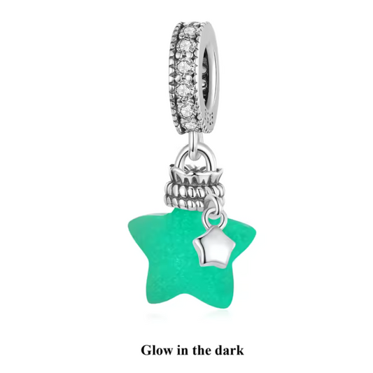 Charm pendentif étoile - "Glow in the Dark"