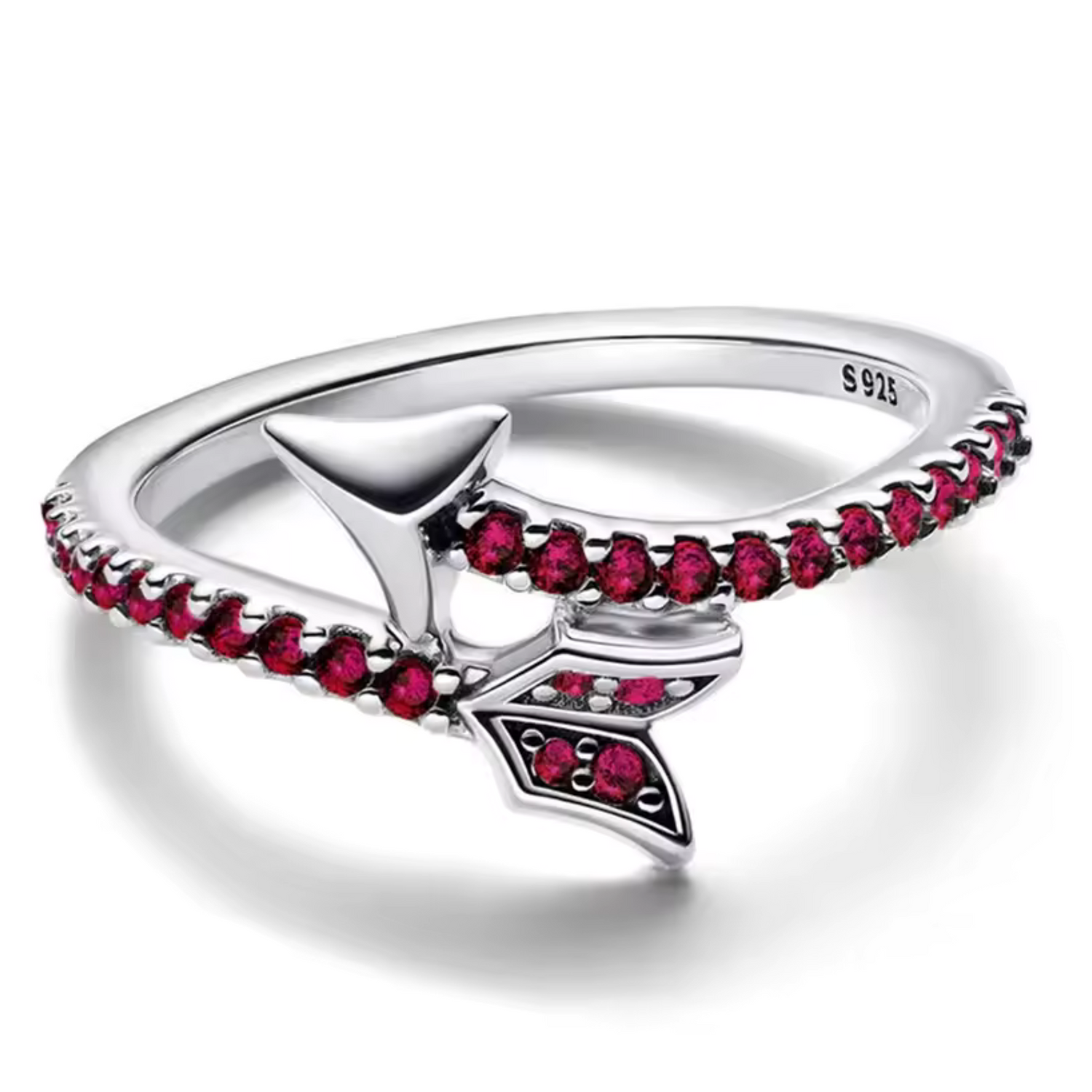 Bague Argentée Flèche Strass Rouge – Inspiration Rebelle