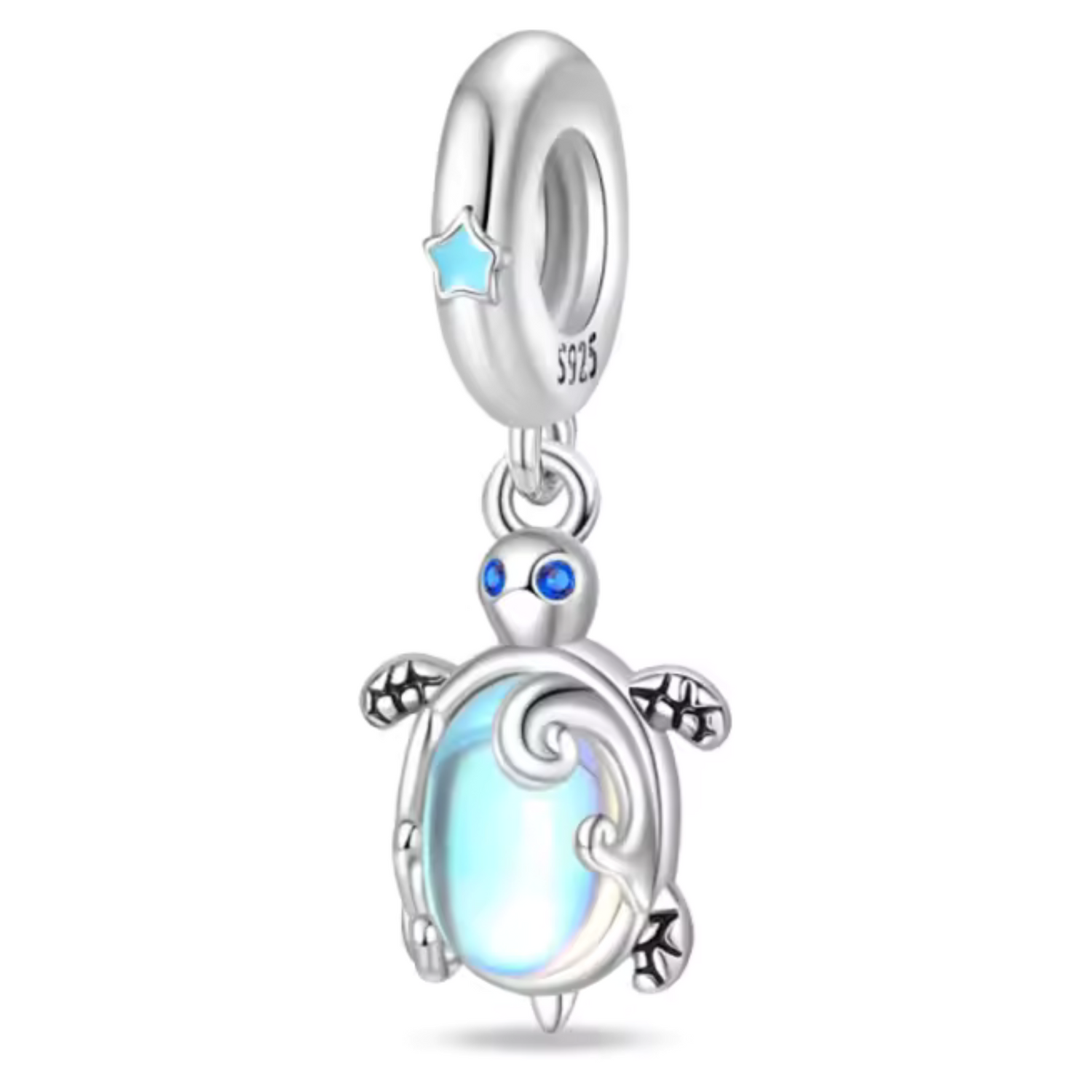 Charm Tortue de Mer Argentée – Sérénité et Sagesse Océane