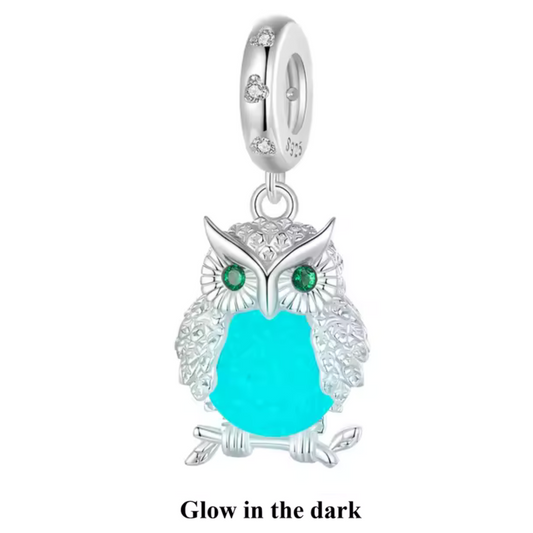 Charm pendentif hibou - "Glow in the Dark"